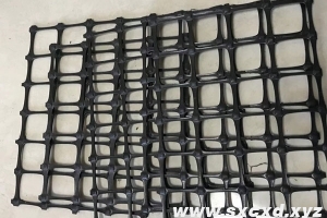 礦用塑料土工格柵是什么，其特點(diǎn)及應(yīng)用領(lǐng)域